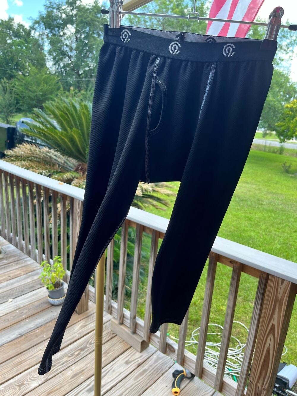 Champion Youth Boys M Black Athletic Compression Pants Leggings Base Layer